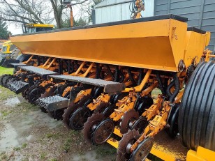 sembradora Agrometal TX 2121 año 1997