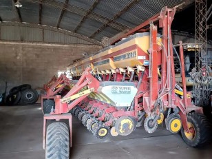 Sembradora Super Walter W630 2052