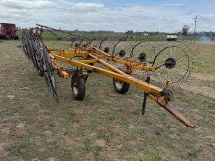 Rastrillo 14 estrella marca agroindustri