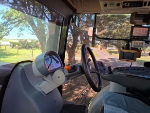 Año 2015 Tractor Valtra 293