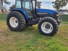 Tractor New Holland TM 150