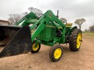 Tractor John Deere 2420