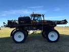 Pulverizadora autopropulsada Valtra R535