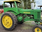 Tractor John Deere 730