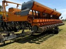 Sembradora Agrometal TX Pivot 2042