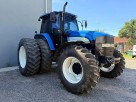 Tractor New Holland TM 7020