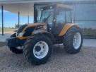 Tractor Valtra A990