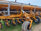 Sembradora agrometal tx mega 16a 52 neum